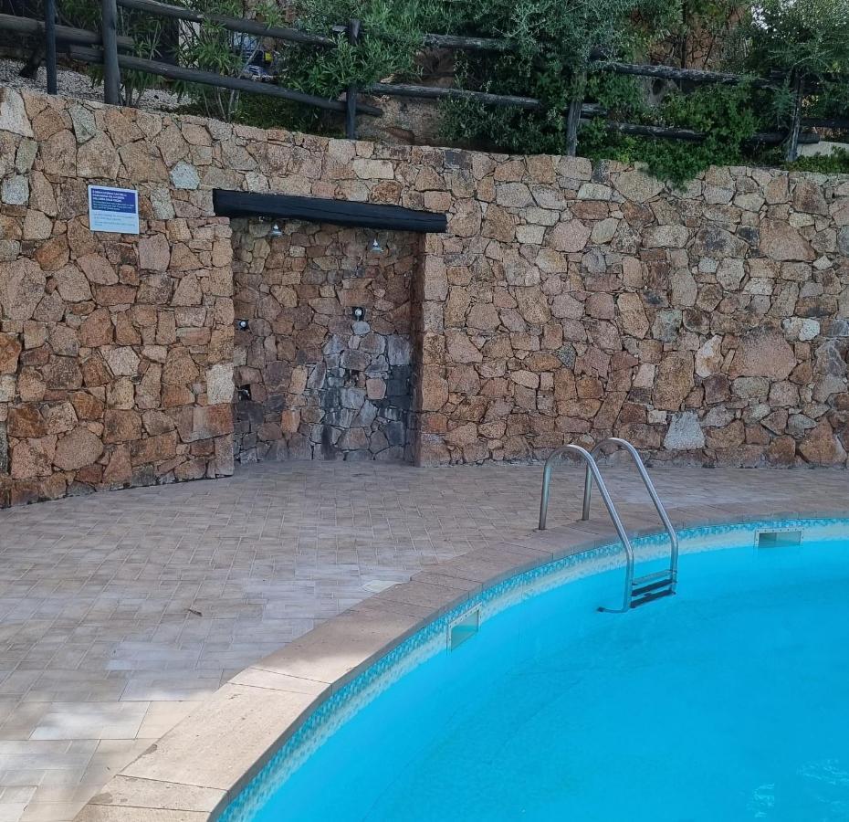 La Rosa Dei Venti Apts Porto San Paolo  Esterno foto