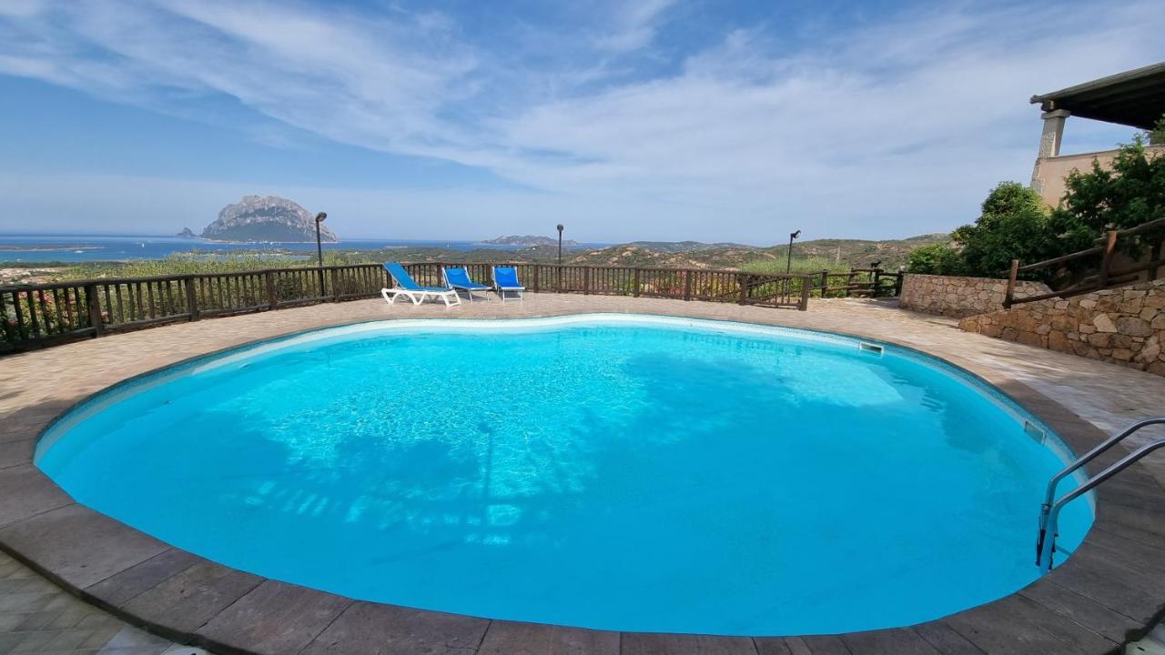 La Rosa Dei Venti Apts Porto San Paolo  Esterno foto