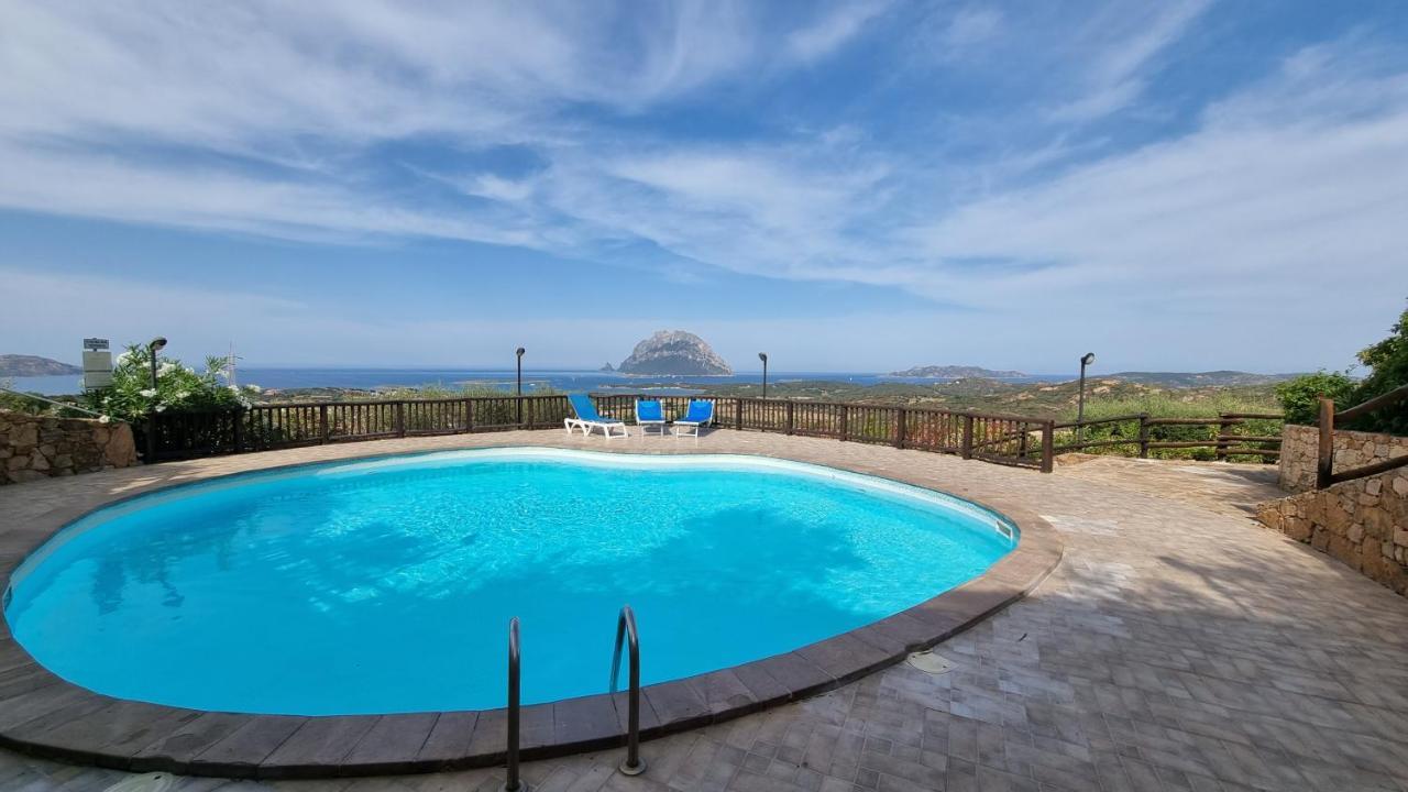 La Rosa Dei Venti Apts Porto San Paolo  Esterno foto