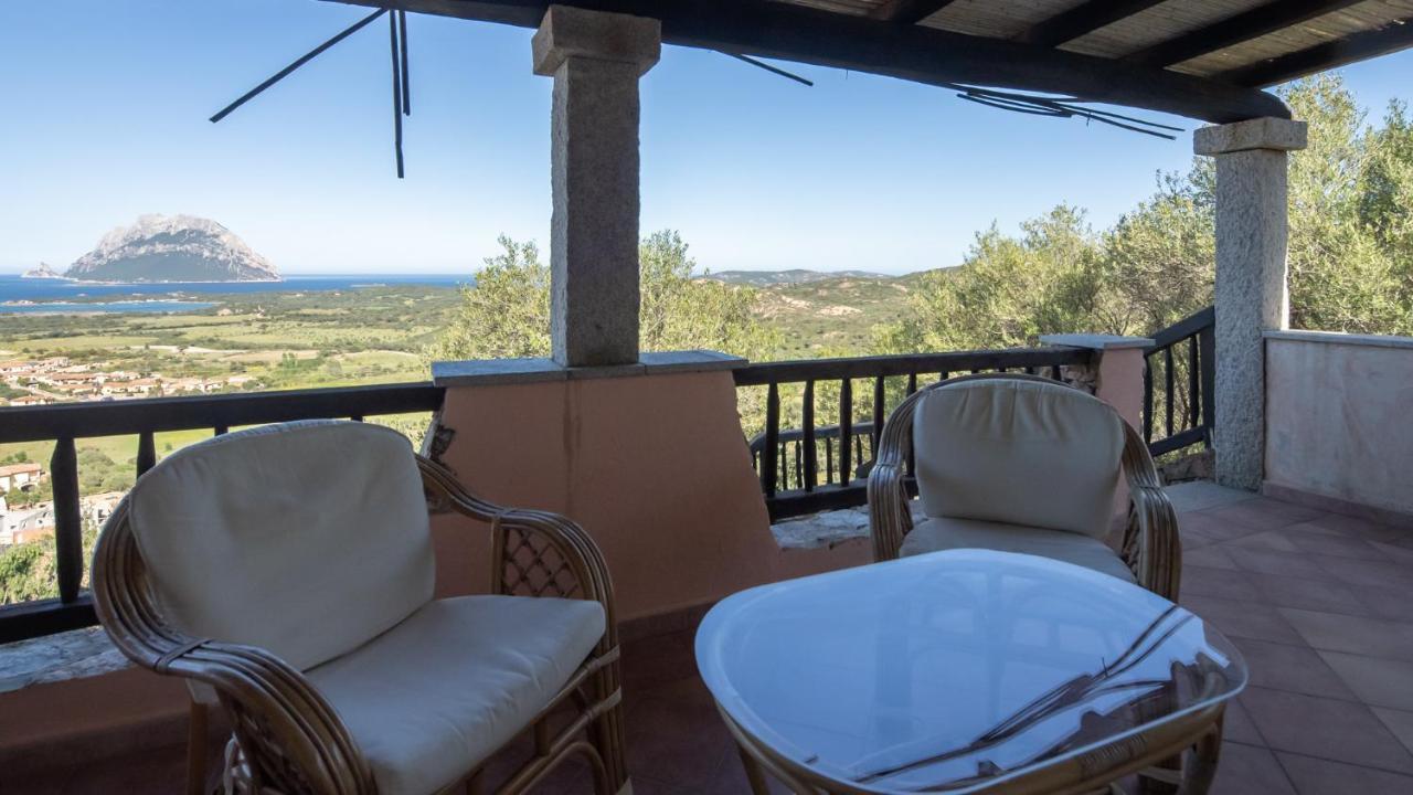La Rosa Dei Venti Apts Porto San Paolo  Esterno foto