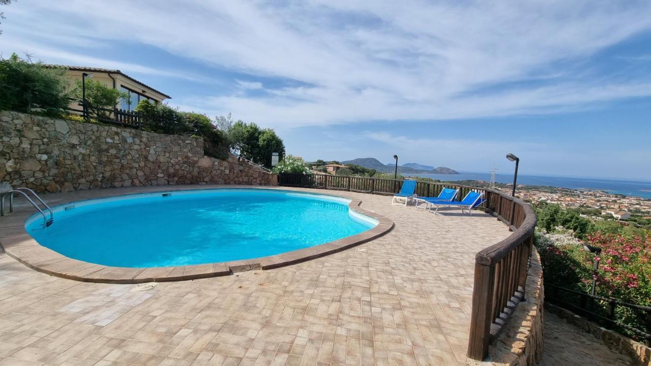 La Rosa Dei Venti Apts Porto San Paolo  Esterno foto
