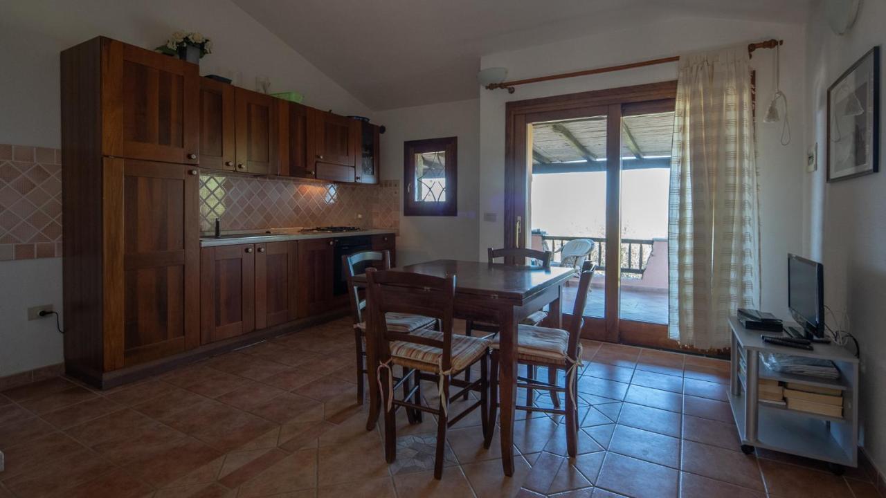 La Rosa Dei Venti Apts Porto San Paolo  Esterno foto
